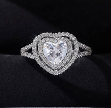 Load image into Gallery viewer, Exquisite Heart Shaped Cubic Zirconia