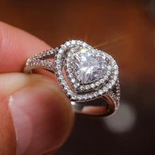Load image into Gallery viewer, Exquisite Heart Shaped Cubic Zirconia