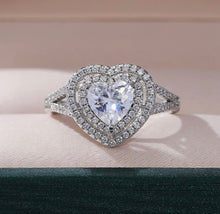 Load image into Gallery viewer, Exquisite Heart Shaped Cubic Zirconia