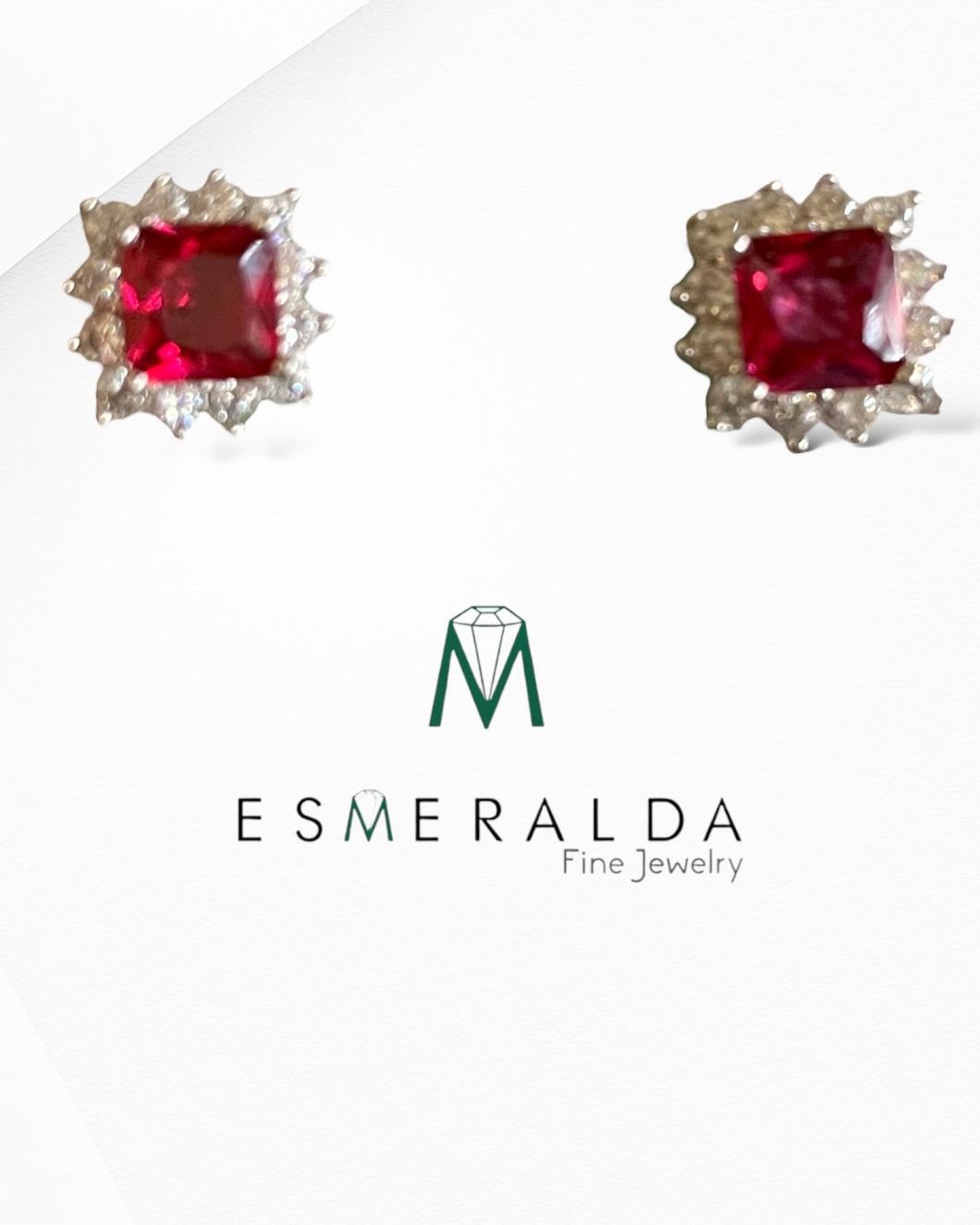 925 silver earrings with the color of Ruby gemstone