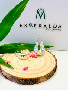 Esmeralda’s Small Leaf Design Hoop Earring - Esmeralda Fine Jewlery