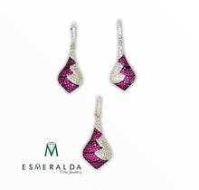 Load image into Gallery viewer, Pear Shaped Fuchsia &amp; White Silver Gift Set