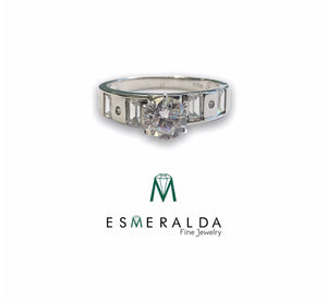 Solitaire Gemstone Ring - Esmeralda Fine Jewlery