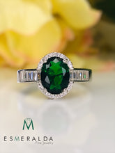 Load image into Gallery viewer, Emerald Green Oval Stone Silver Ring - Esmeralda Fine Jewlery