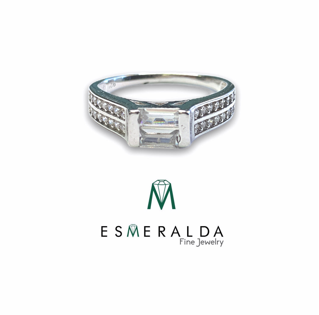 Rectangular White Gemstone Ring - Esmeralda Fine Jewlery