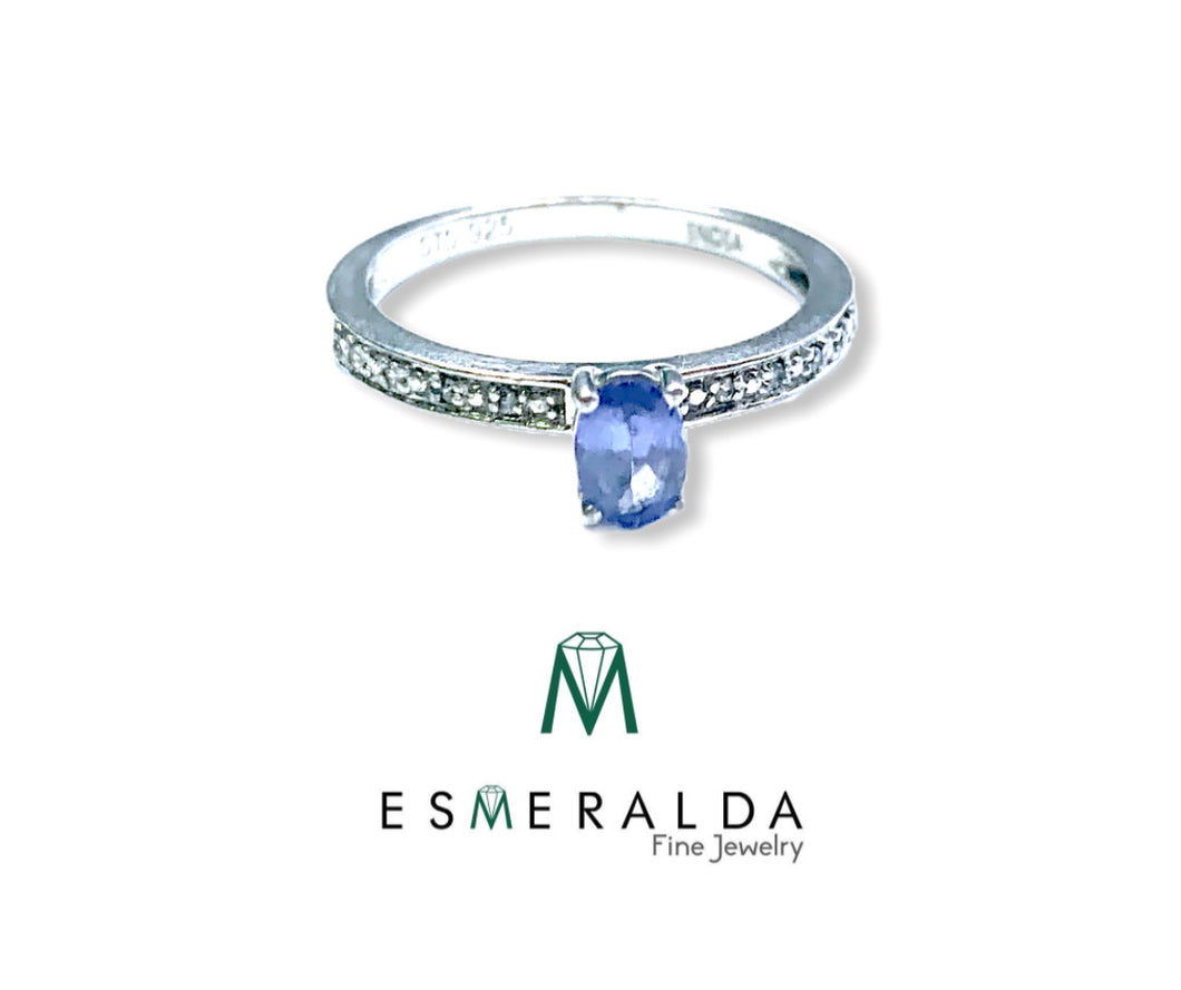 Blue Oval Centered Gemstone Ring - Esmeralda Fine Jewlery
